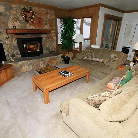 Mountainback #72, Corner Unit Villa